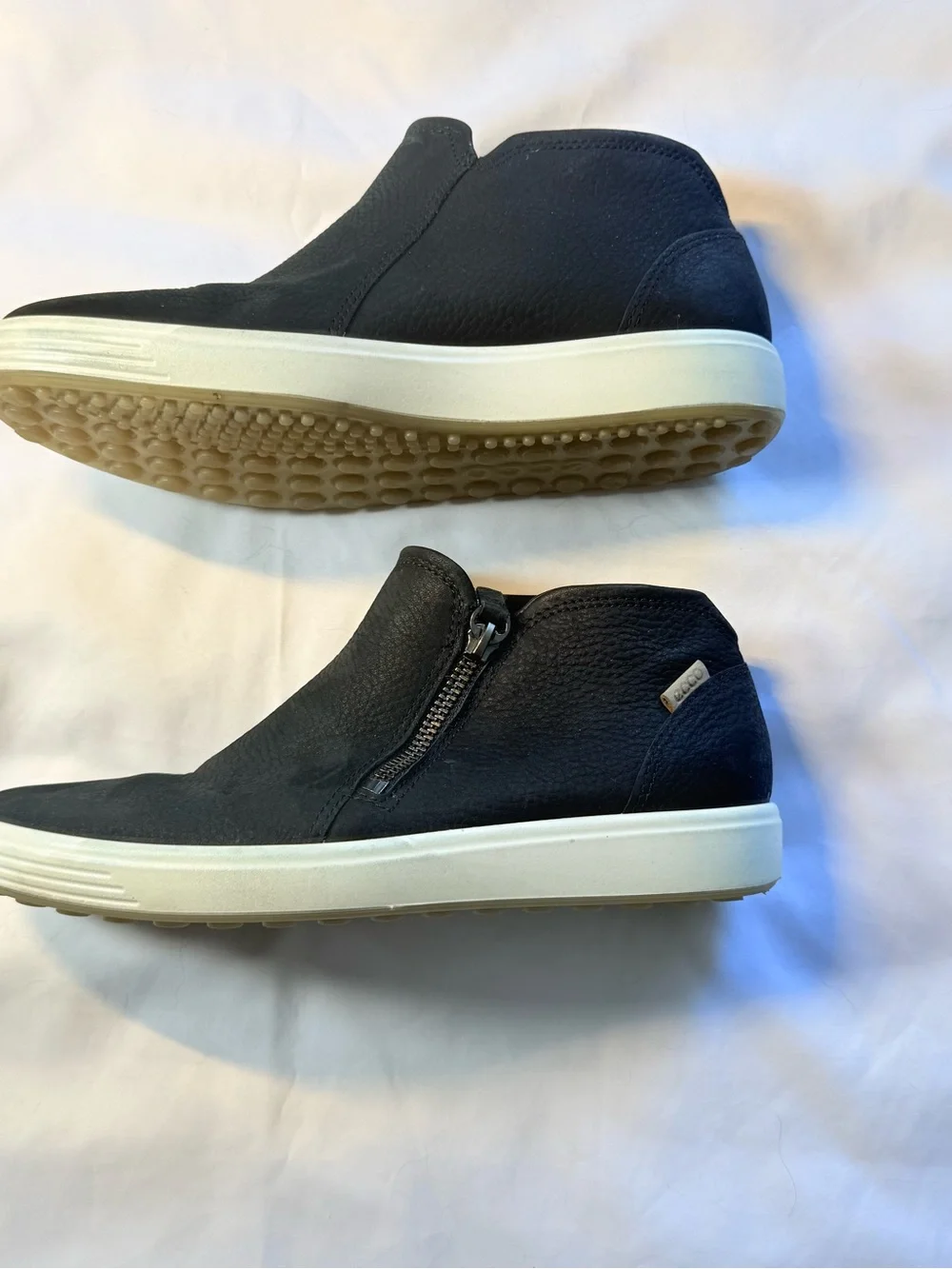 ECCO Soft 7 High Top Zip Leather Booties Sneakers Black Size EU 37 / US 6-6.5
